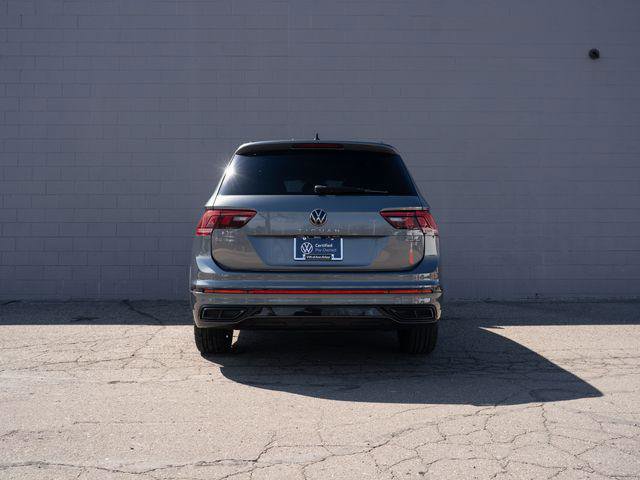 Used 2022 Volkswagen Tiguan SE R-Line AWD/4WD image 6