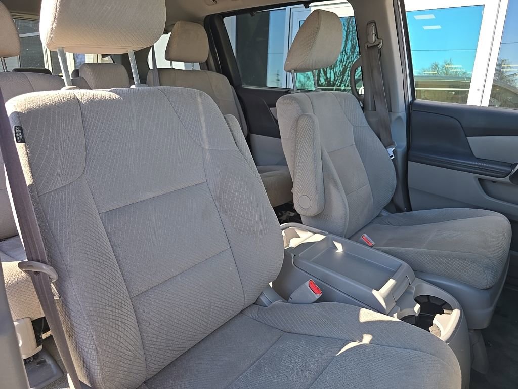 Used 2016 Honda Odyssey SE image 26