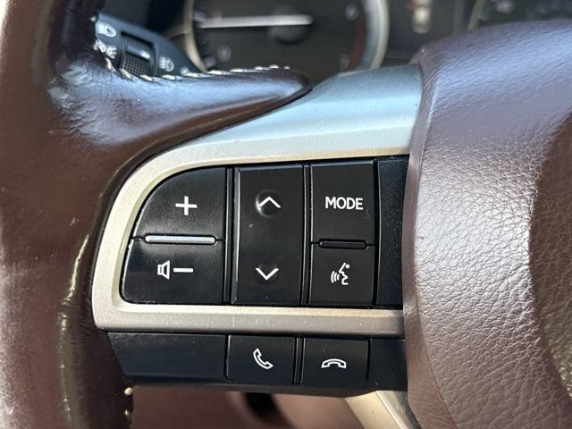 Used 2016 Lexus ES 350 w/ Luxury Package w/Wood Trim FWD image 19