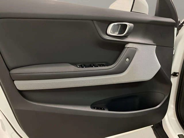 Used 2023 Polestar Polestar 2 w/ Pilot Pack AWD/4WD image 35