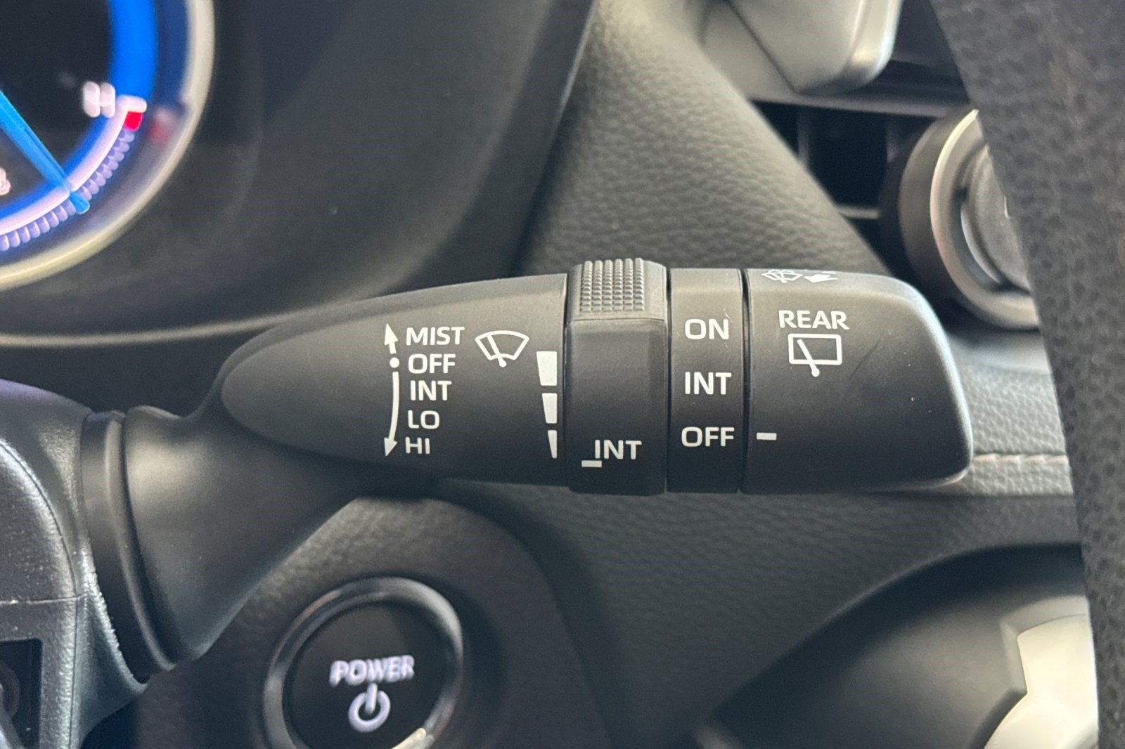 Used 2025 Toyota RAV4 XLE w/ Convenience Package AWD/4WD image 33