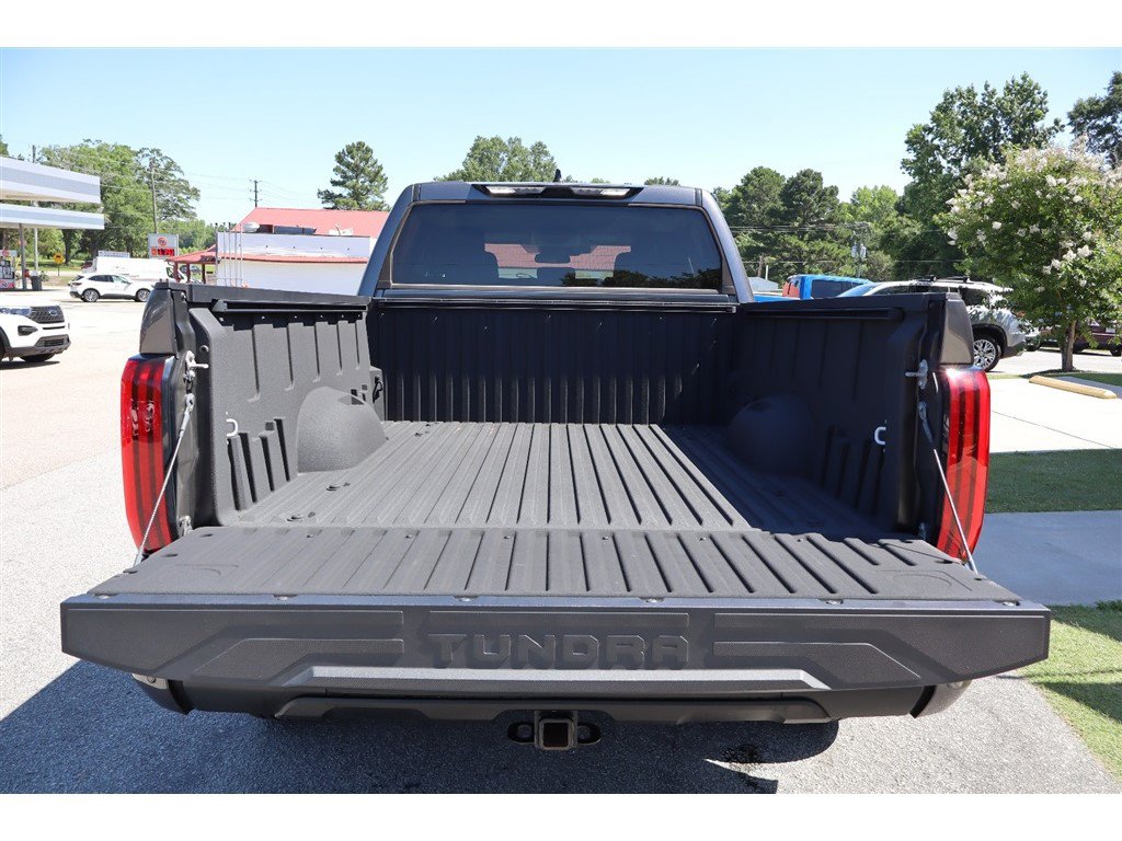 Used 2023 Toyota Tundra SR5 AWD/4WD image 5