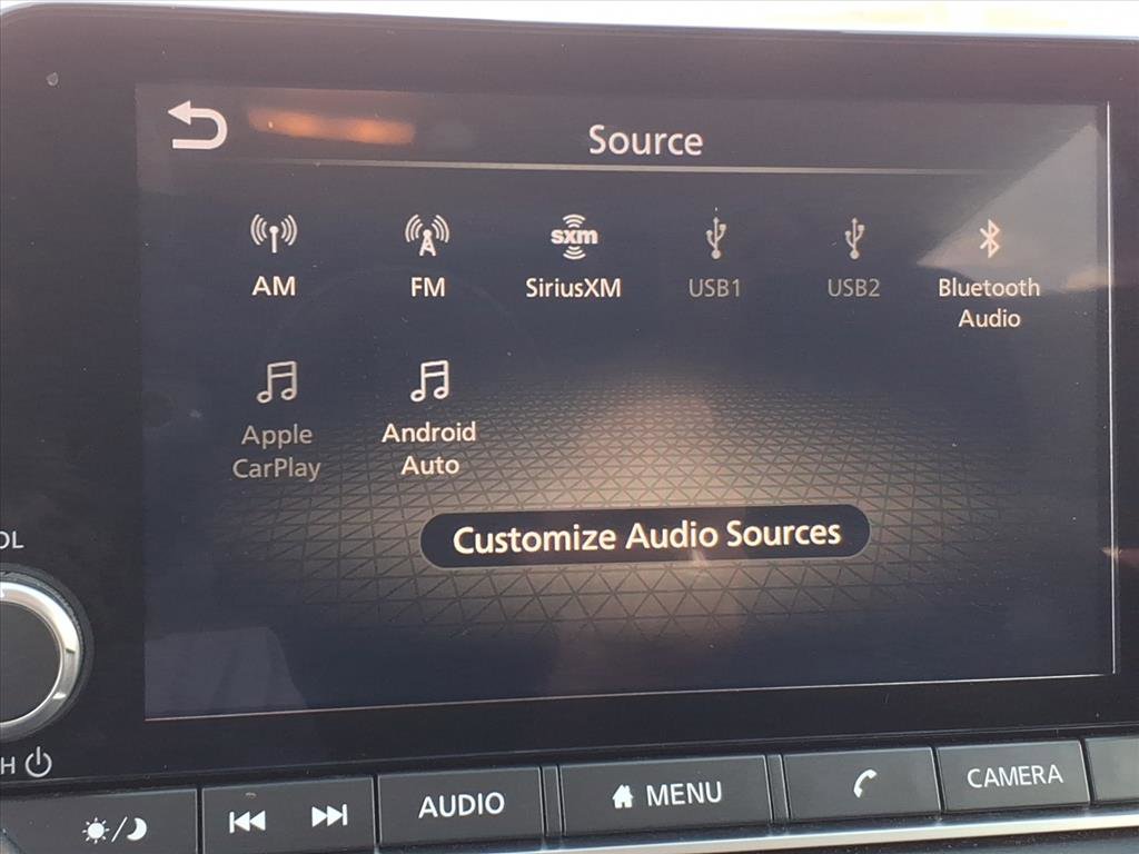 Used 2023 Nissan Rogue SV image 5