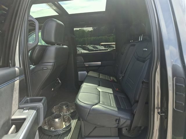 Used 2026 Ford F450 Platinum w/ FX4 Off-Road Package AWD/4WD image 21