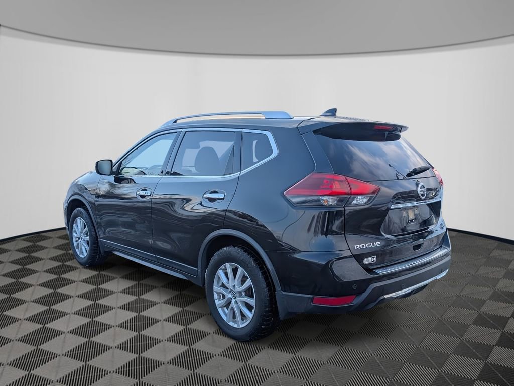 Used 2019 Nissan Rogue SV image 5