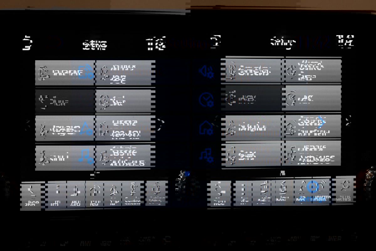 Used 2024 Mitsubishi Outlander 4WD Plug-In Hybrid image 50