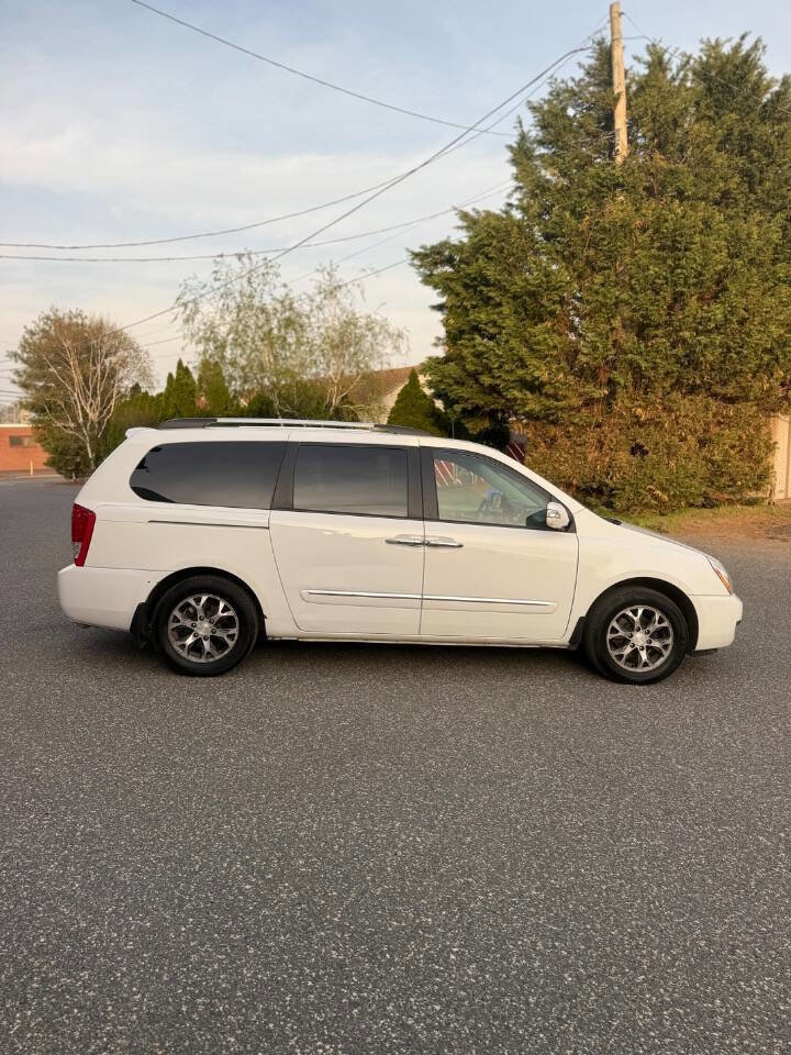 Used 2014 Kia Sedona EX w/ Luxury Package FWD image 8