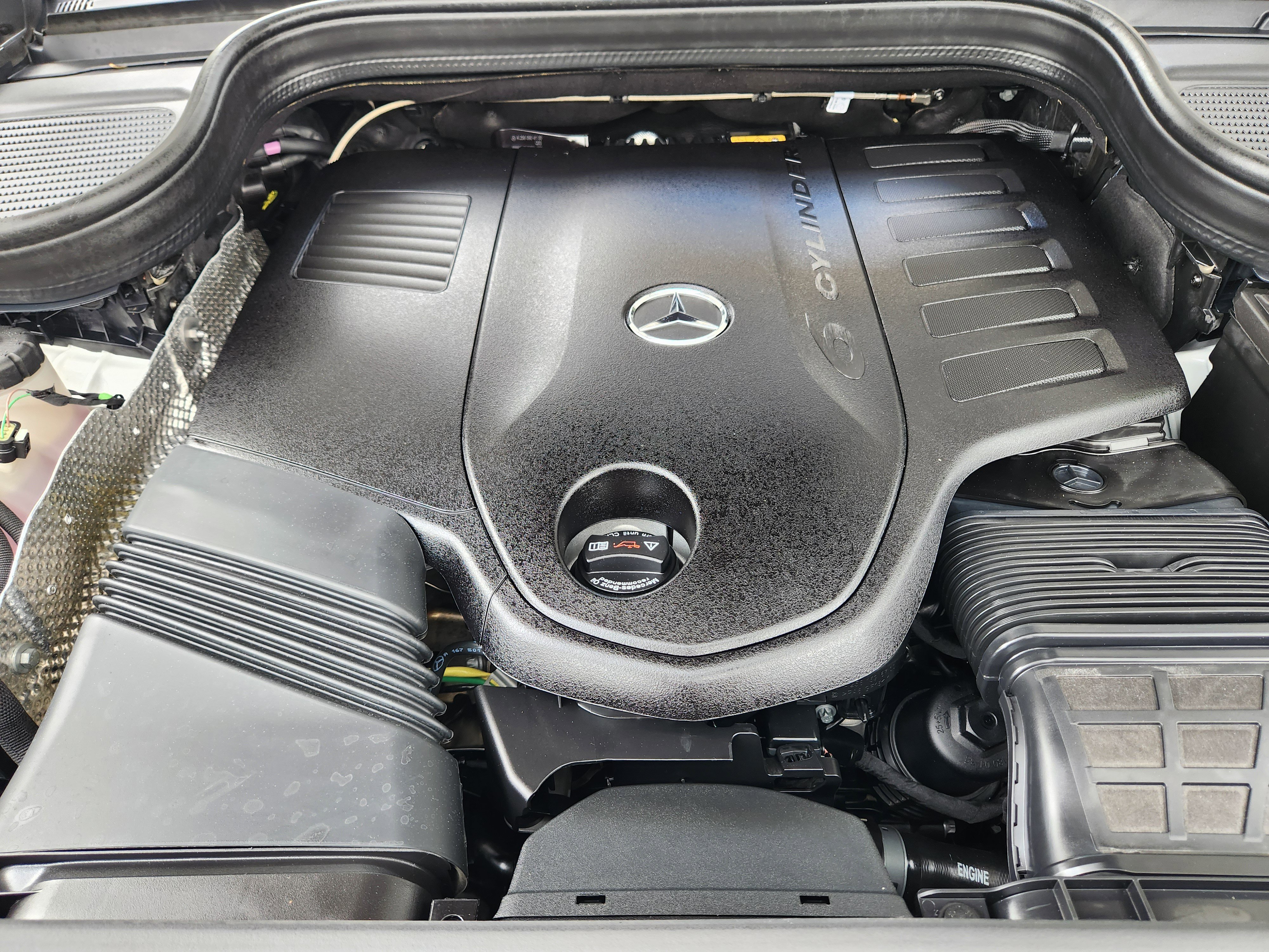 Certified 2025 Mercedes-Benz GLS 450 4MATIC image 25