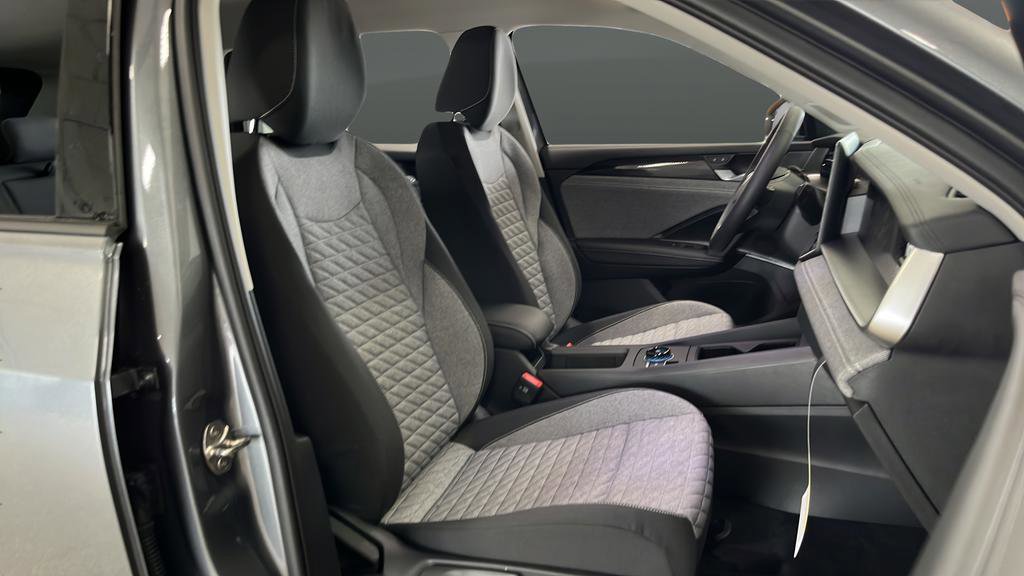 New 2026 Volkswagen Tiguan S AWD/4WD image 22