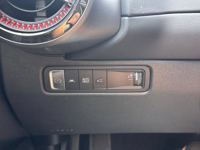 Used 2024 Chevrolet Equinox EV RS FWD image 18