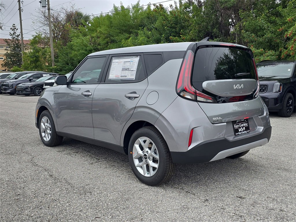 New 2025 Kia Soul LX image 6