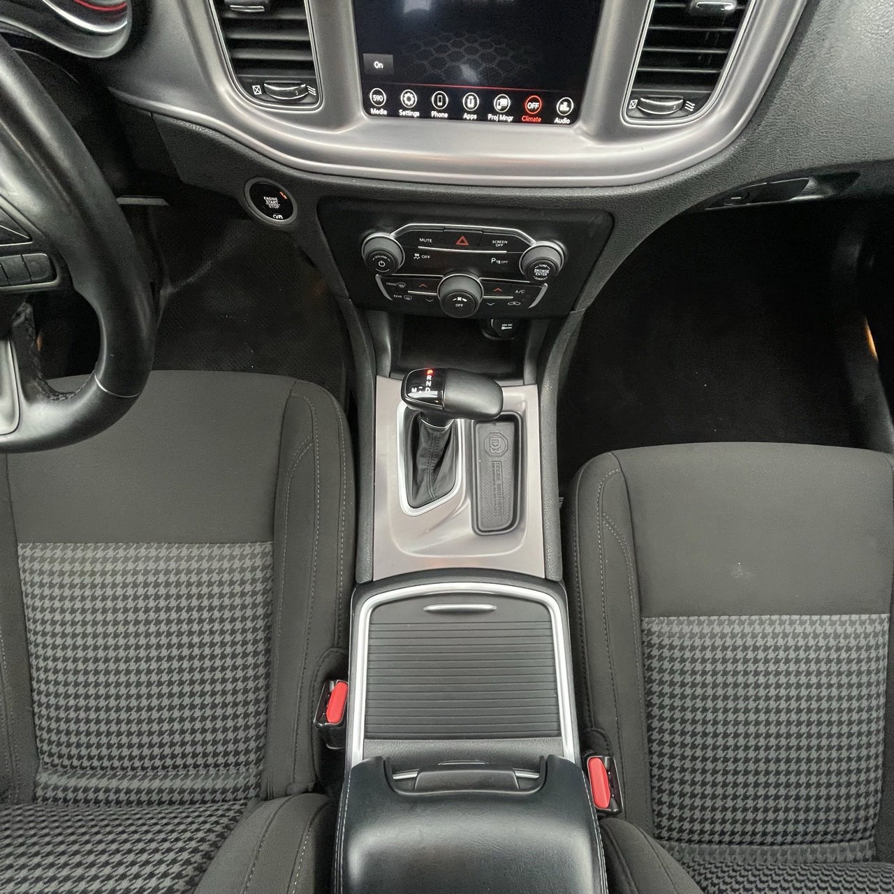 Used 2023 Dodge Charger SXT image 19