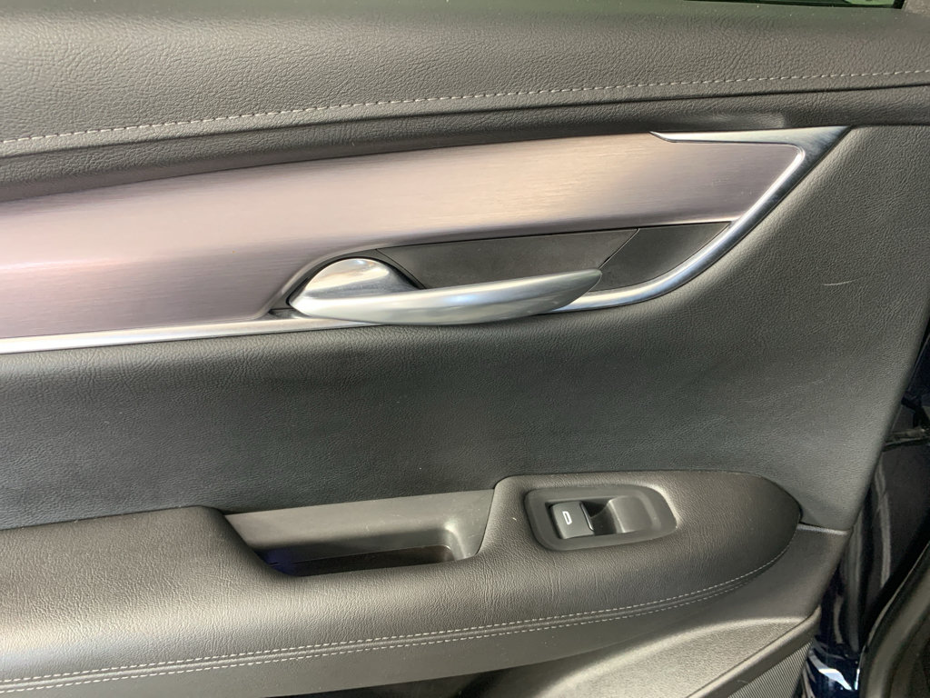 Used 2021 Cadillac XT5 Luxury FWD image 30