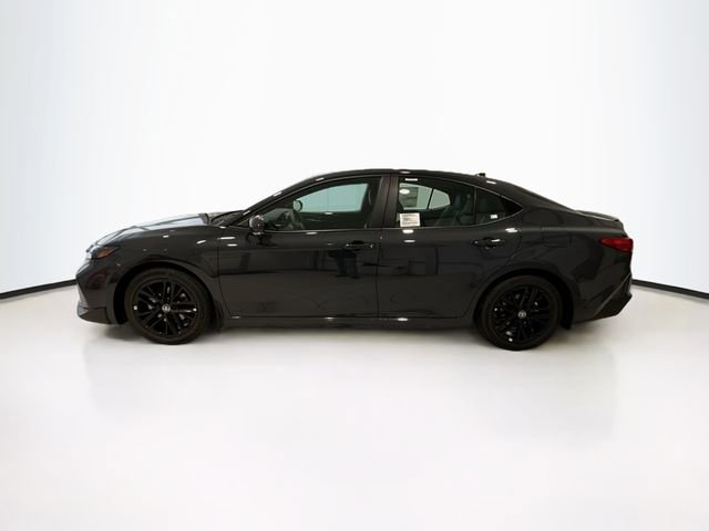 New 2026 Toyota Camry SE FWD image 4