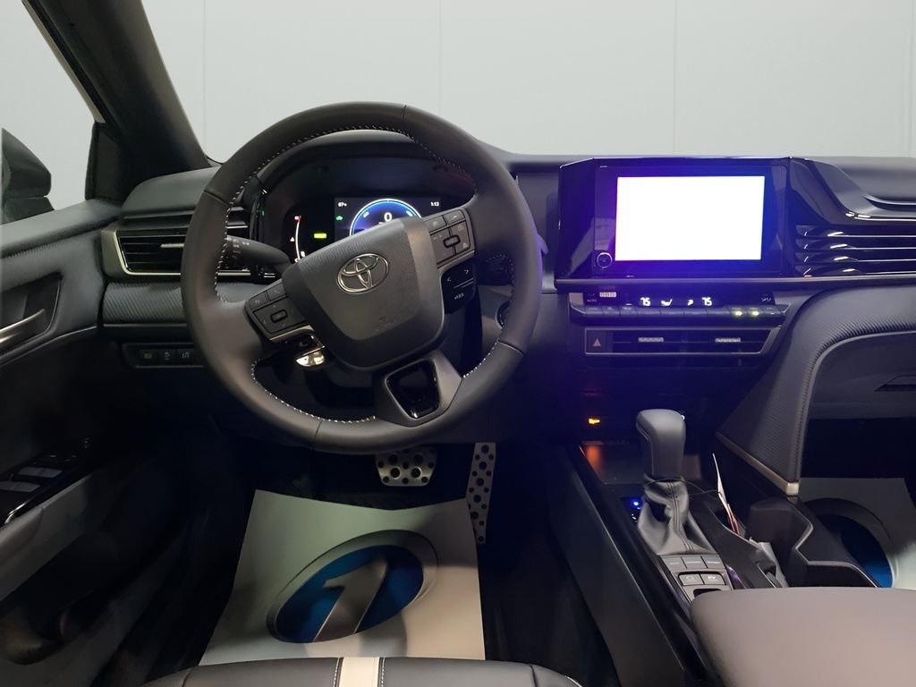 New 2026 Toyota Camry SE image 16