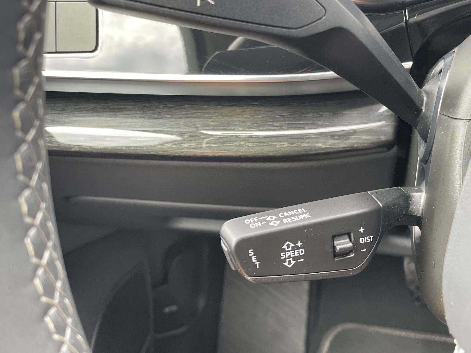 Certified 2025 Audi Q7 2.0T Premium Plus AWD/4WD image 25