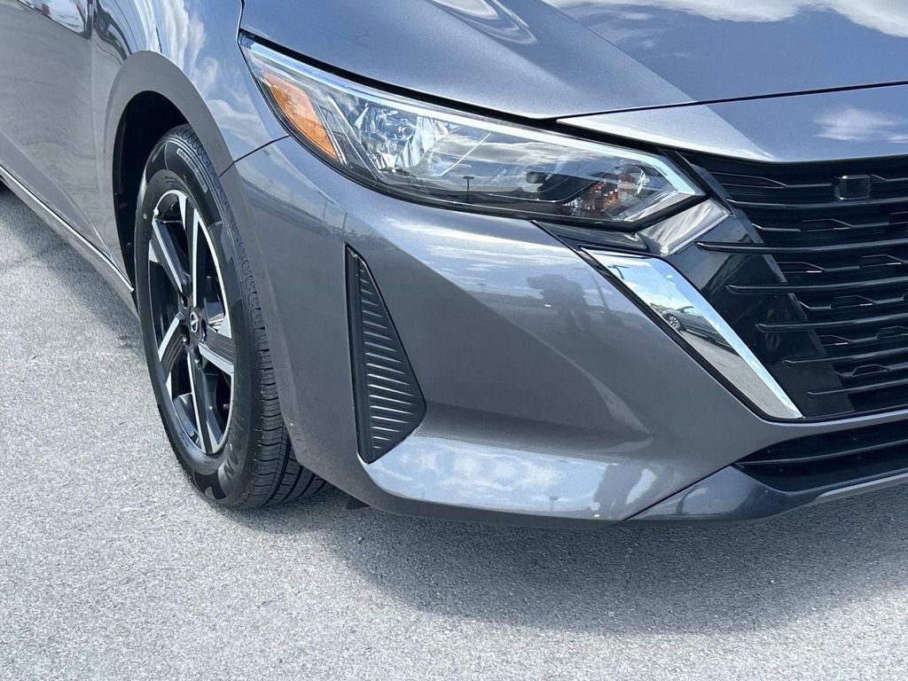 Used 2025 Nissan Sentra SV image 11