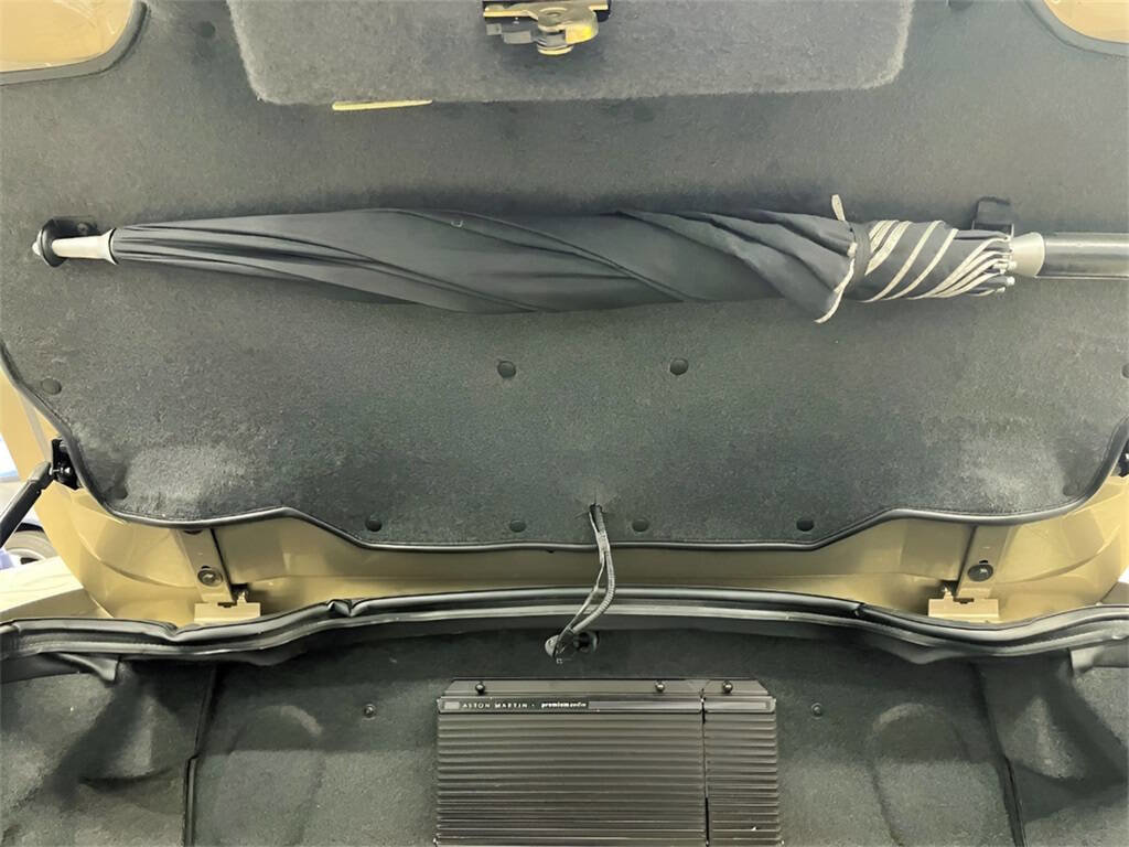 Used 2003 Aston Martin DB7 Vantage image 69