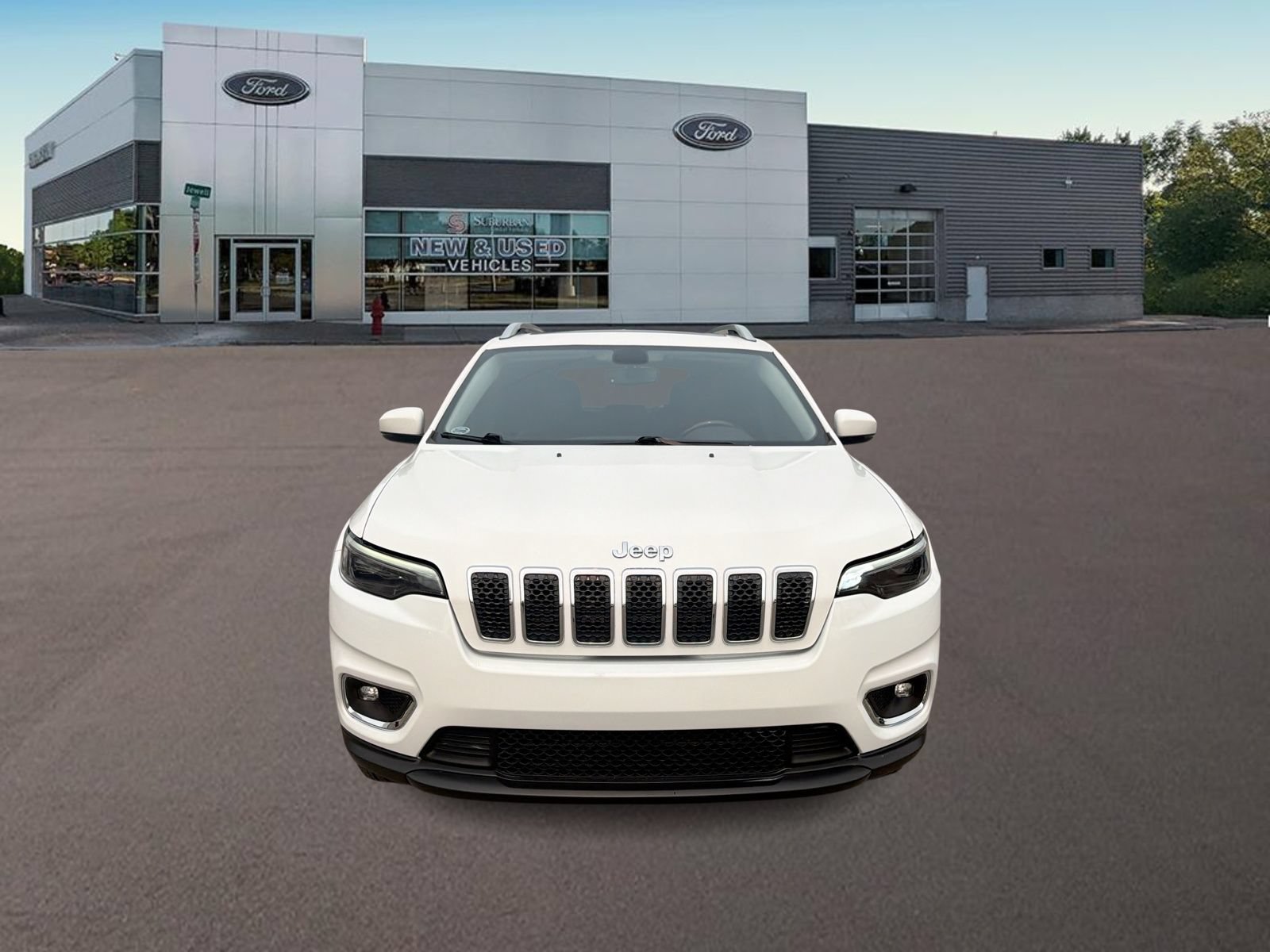 Used 2019 Jeep Cherokee Limited AWD/4WD image 3