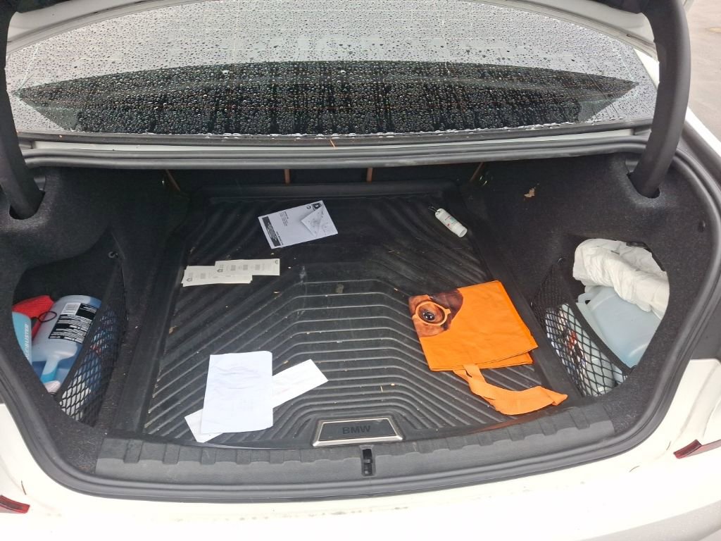 Used 2020 BMW M340i xDrive w/ Premium Package image 9