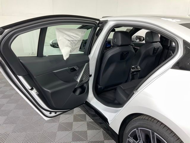 Used 2024 BMW i5 eDrive40i w/ M Sport Package RWD image 45