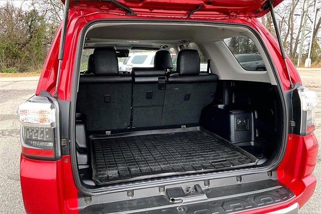 Used 2022 Toyota 4Runner TRD Off-Road Premium image 30