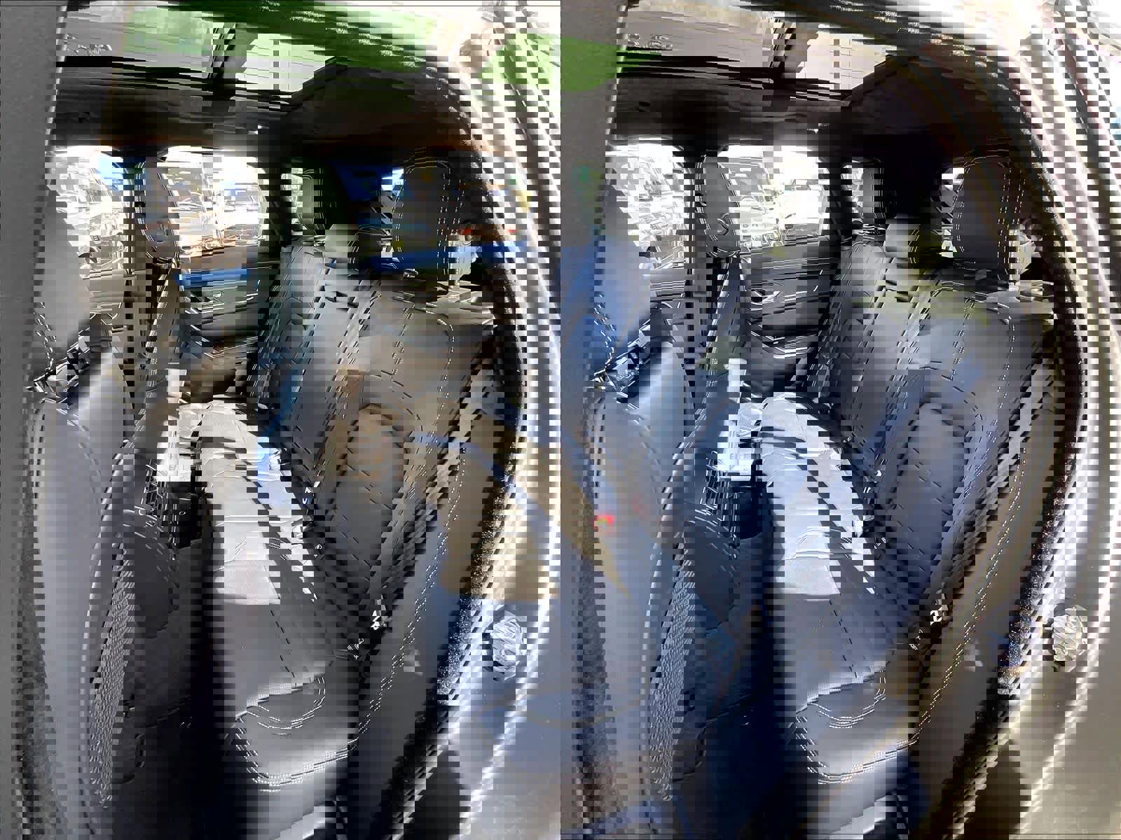 Used 2025 Jaguar F-PACE R-Dynamic S image 27