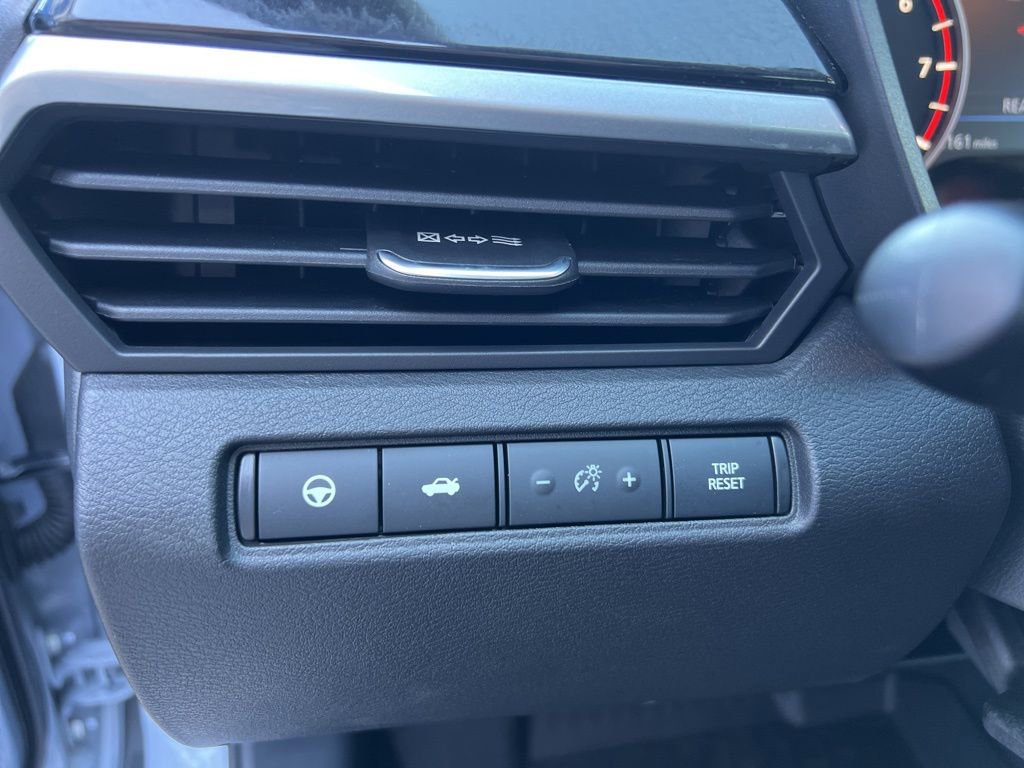 Used 2024 Nissan Altima 2.0 SR image 26