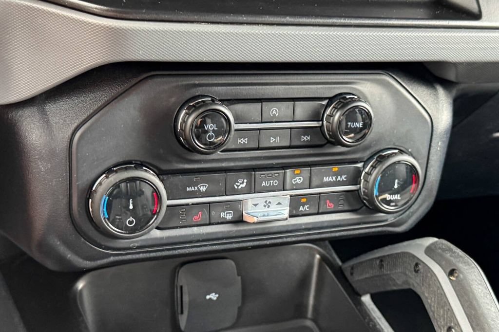 Used 2022 Ford Bronco Big Bend AWD/4WD image 34
