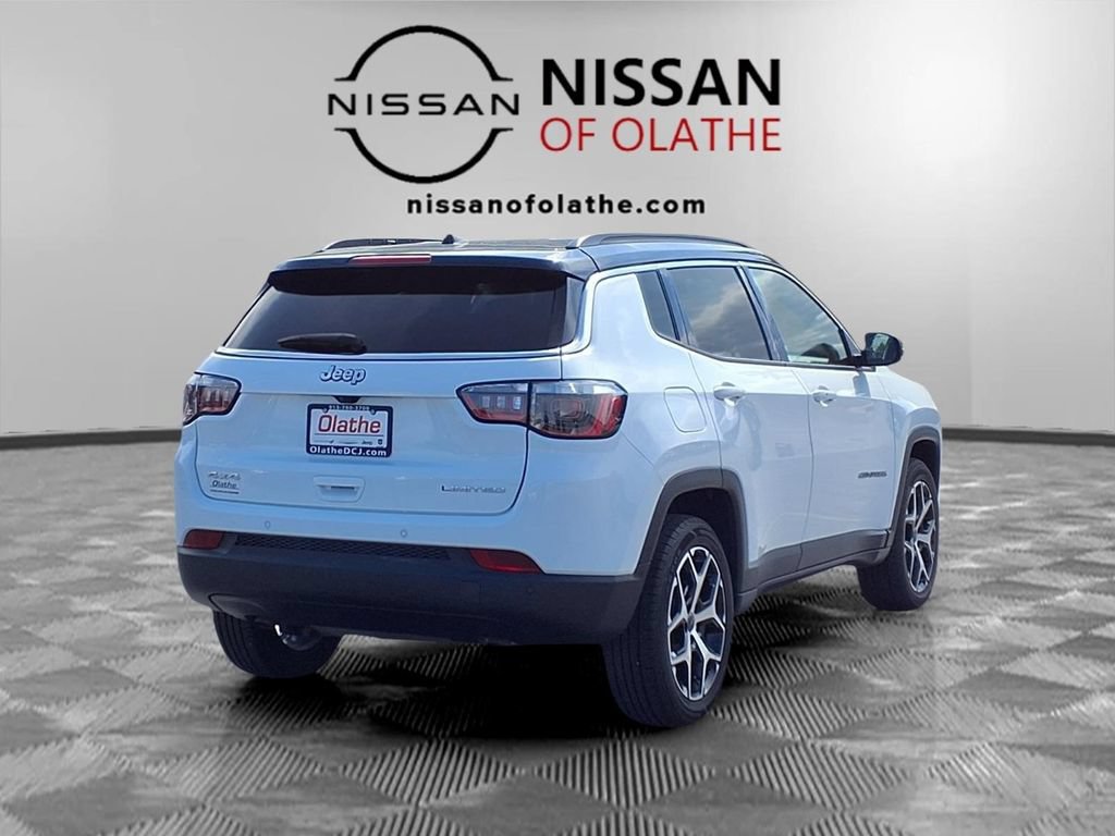 Used 2025 Jeep Compass Limited AWD/4WD image 28