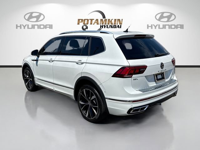 Used 2022 Volkswagen Tiguan SEL R-Line AWD/4WD image 7