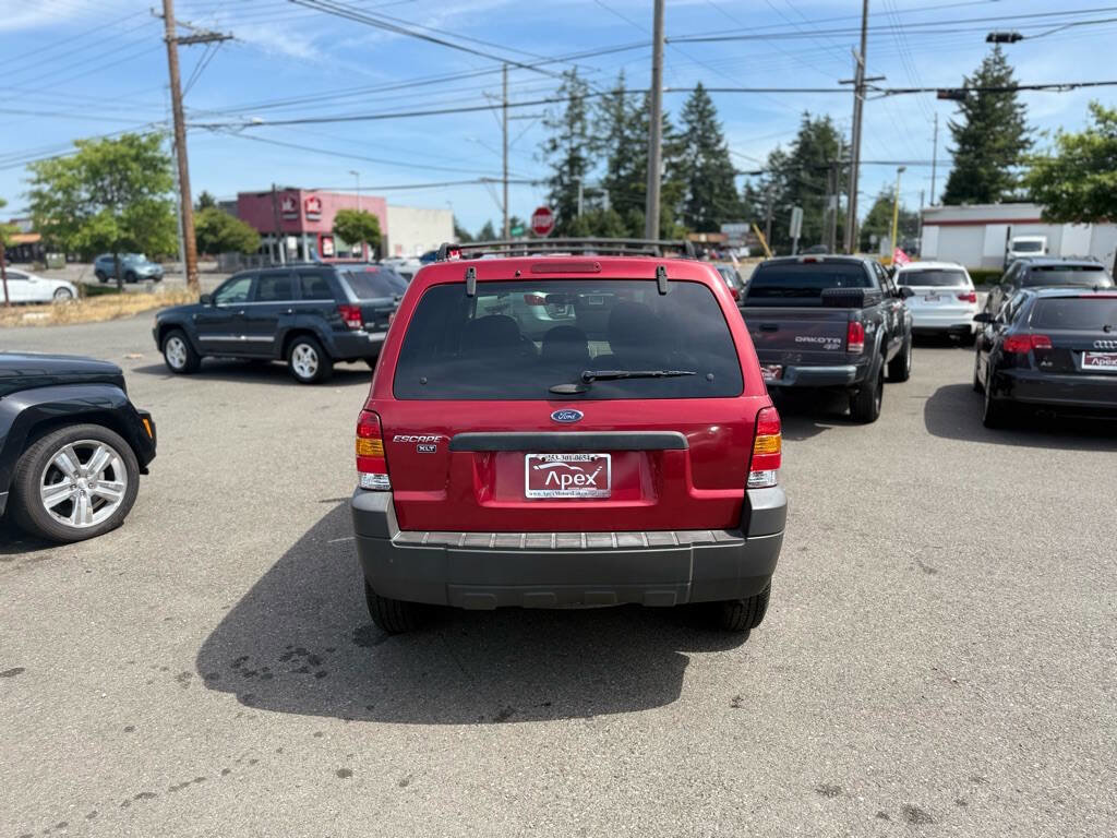 Used 2006 Ford Escape XLT image 8