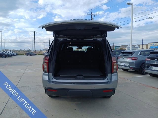 Used 2023 Chevrolet Suburban Z71 w/ Luxury Package image 9