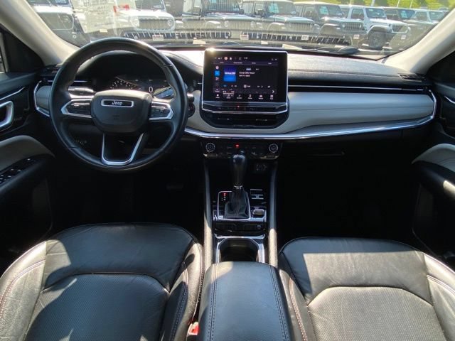 Used 2022 Jeep Compass Limited AWD/4WD image 25