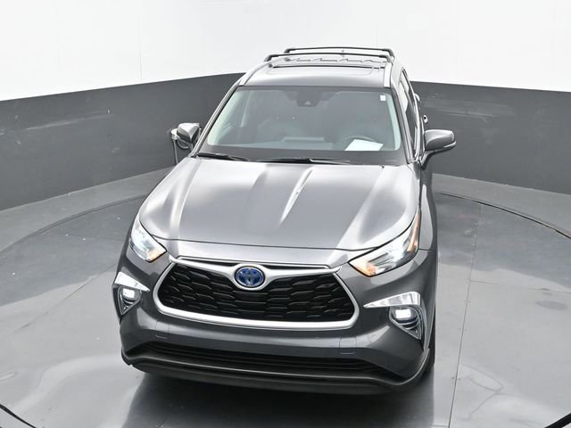 Used 2023 Toyota Highlander XLE AWD/4WD image 33