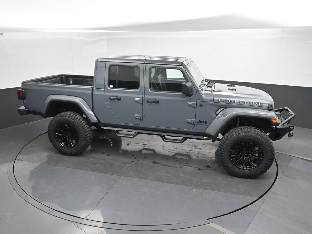 New 2025 Jeep Gladiator Willys image 39