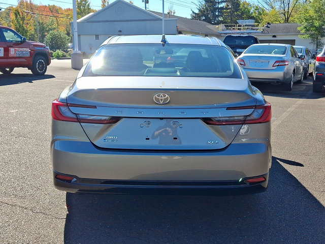 Used 2026 Toyota Camry XLE AWD/4WD image 23