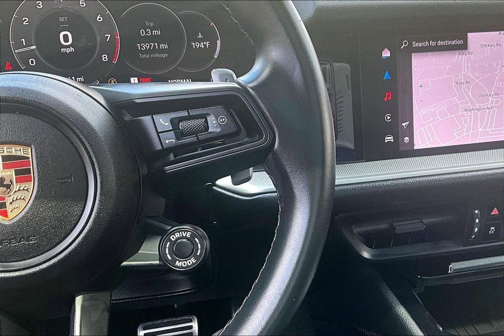 Used 2024 Porsche Cayenne S image 27