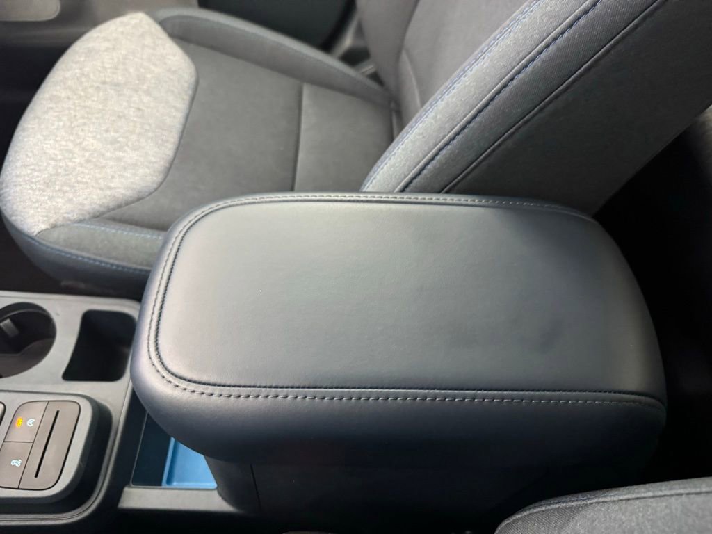 Used 2025 Ford Maverick XLT w/ XLT Luxury Package image 28