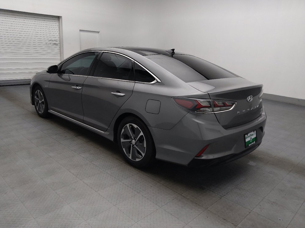 Used 2018 Hyundai Sonata Limited w/ Ultimate Package 02 FWD image 3