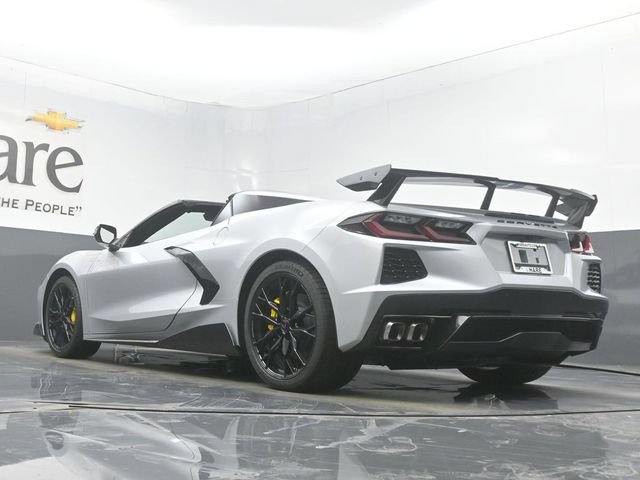 New 2026 Chevrolet Corvette Stingray Premium Conv w/ Stealth Interior Trim Package RWD image 5