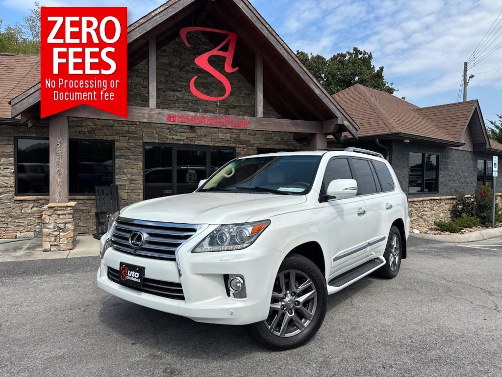 Used 2013 Lexus LX 570 4WD image 1