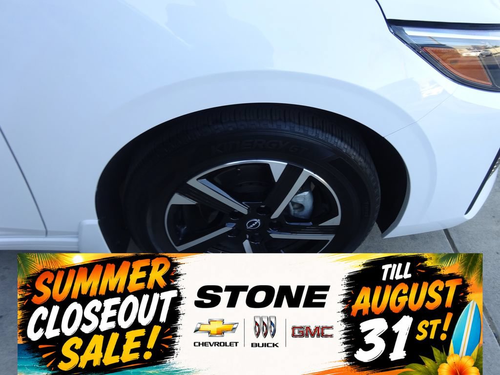 Used 2025 Nissan Sentra SV FWD image 9