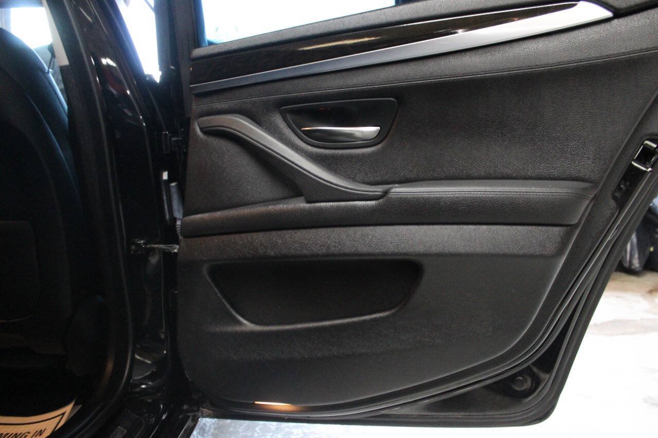 Used 2016 BMW 535i Sedan RWD image 15