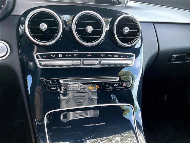 Used 2018 Mercedes-Benz C 300 Sedan image 24