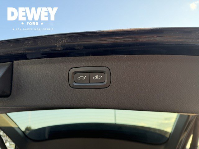 Used 2023 Volvo XC90 T8 Plus w/ Protection Package Premier AWD/4WD image 37