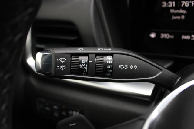 Used 2026 GMC Terrain Elevation w/ Technology Package II AWD/4WD image 6