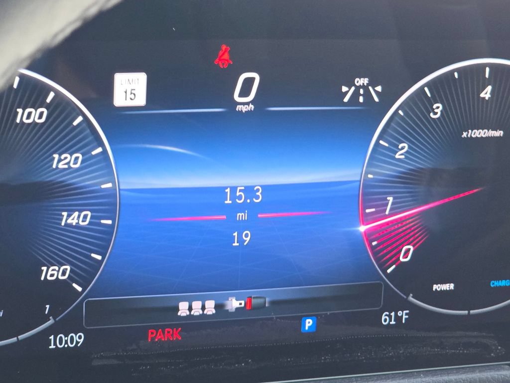 New 2026 Mercedes-Benz GLB 250 4MATIC image 27