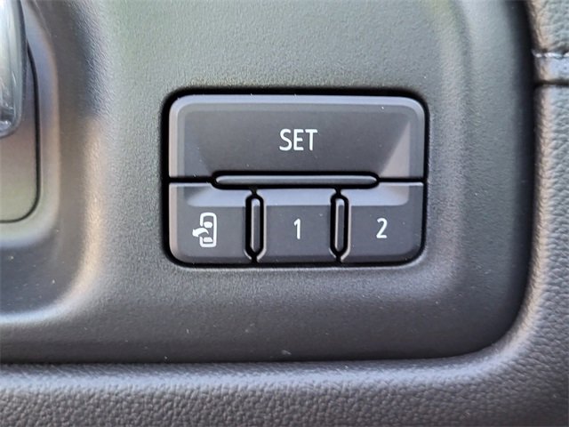 Used 2019 Chevrolet Silverado 1500 LTZ w/ LTZ Plus Package image 17