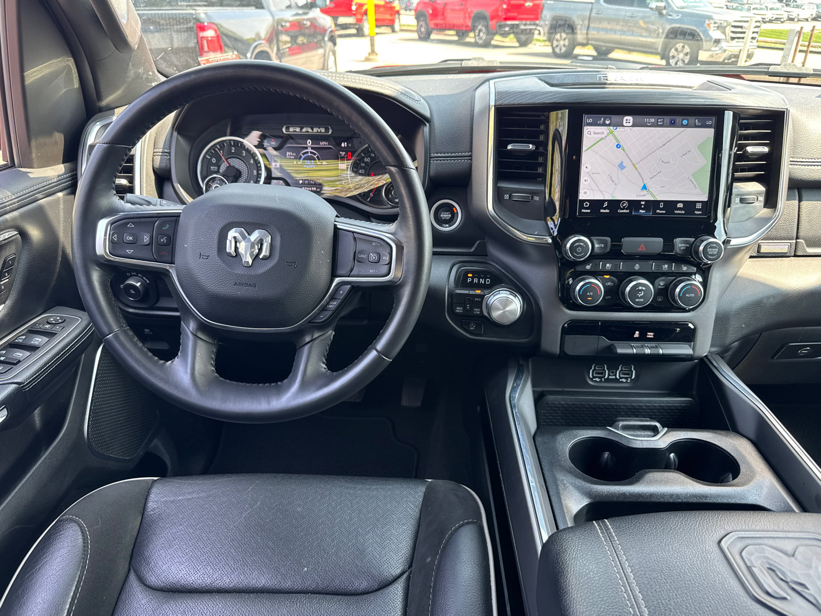 Used 2024 RAM 1500 Laramie AWD/4WD image 9